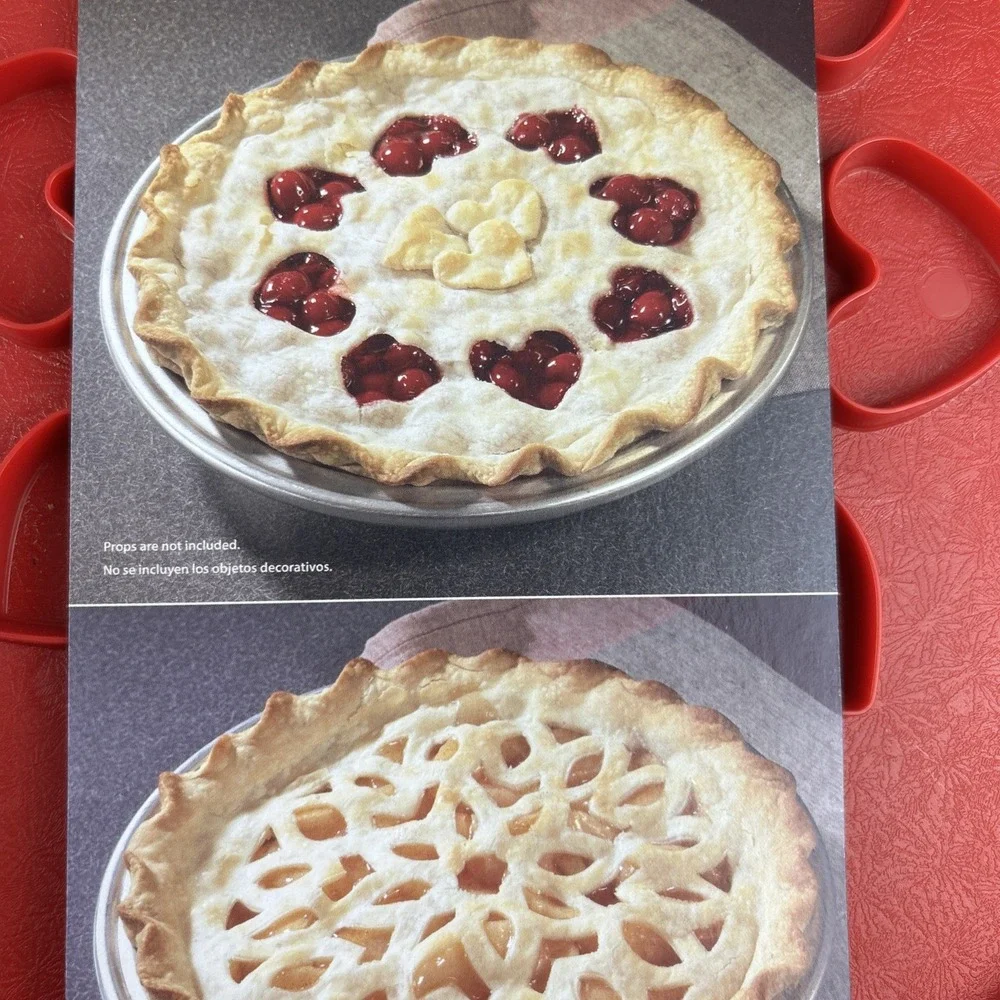 Nordic Ware Reversible Lattice & Hearts Pie Top Cutter 12